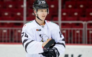 Vitali Kravtsov has returned to Russia to await a trade. - HockeyFeed