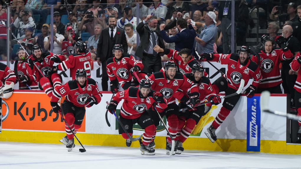 https://montreal.ctvnews.ca/remparts-claim-first-memorial-cup-title-in-17-years-with-5-0-win-over- thunderbirds-1.6427252